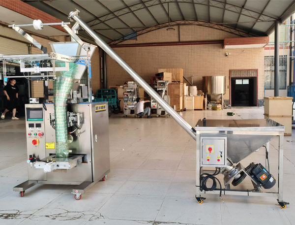 四川大袋粉劑食品包裝機實拍圖